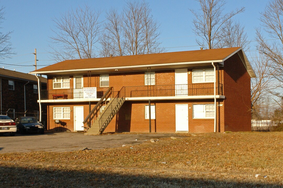 3820 Oboe Dr in Louisville, KY - Foto de edificio