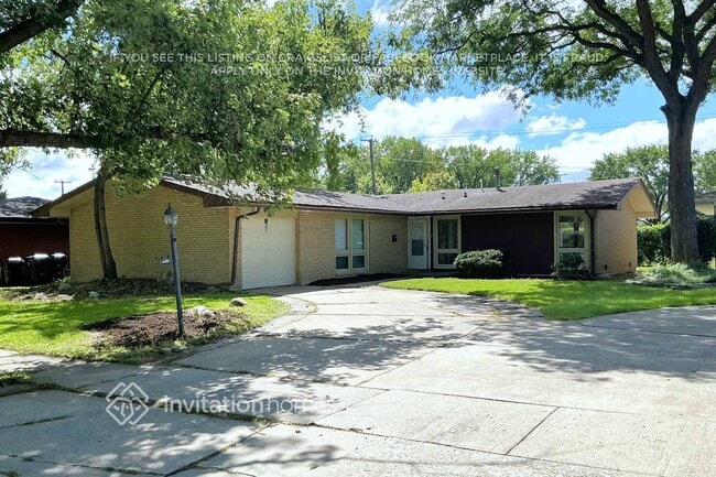 property at 5525 Ann Marie Ln