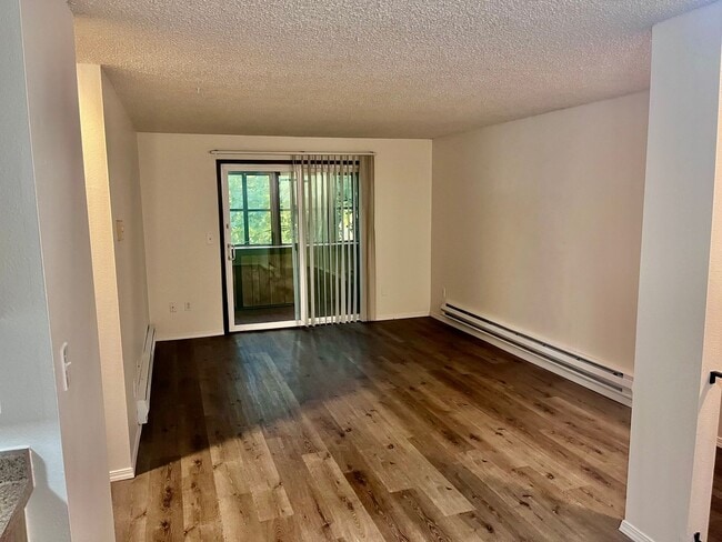 3404 SW Beaverton Hillsdale Hwy in Portland, OR - Building Photo - Building Photo