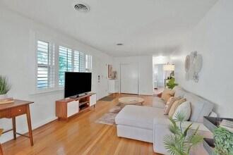 6231 Henry Ford Dr in Nashville, TN - Building Photo - Building Photo