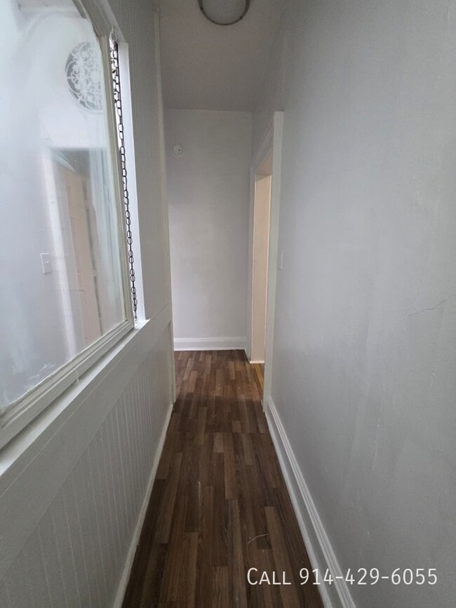 160 Buena Vista Ave in Yonkers, NY - Building Photo - Building Photo