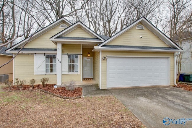 143 Rebecca Pines Dr in Madison, AL - Building Photo - Building Photo