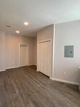 38 Clendenny Ave in Jersey City, NJ - Building Photo - Building Photo