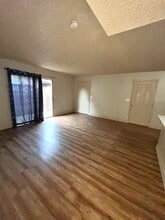 2020-2030 Fulkerth Rd in Turlock, CA - Building Photo - Building Photo