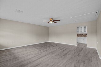 3320 80th St in Galveston, TX - Building Photo - Building Photo