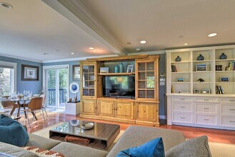 120 Coleman Dr in San Rafael, CA - Building Photo - Building Photo