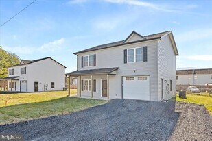 116 Windsor Knit Rd in Edinburg, VA - Building Photo