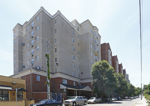 Volunteer Residence Hall in Knoxville, TN - Building Photo - Building Photo