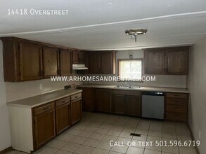 14418 Overstreet Rd in North Little Rock, AR - Building Photo - Building Photo
