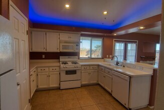 72548 Sunnyvale Dr in Twentynine Palms, CA - Building Photo - Building Photo