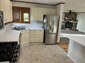 2184 13 12 1/2 Ave in Cameron, WI - Building Photo - Building Photo