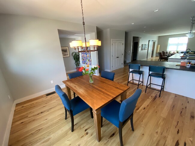 8 E Beall St in Bozeman, MT - Building Photo - Building Photo