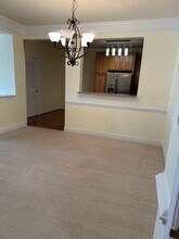 7065 Heritage Hunt Dr, Unit 212 in Gainesville, VA - Building Photo - Building Photo