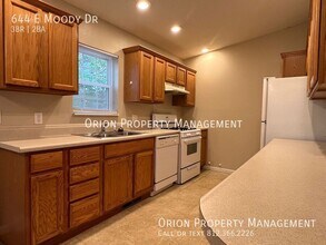 644 E Moody Dr in Bloomington, IN - Building Photo - Building Photo