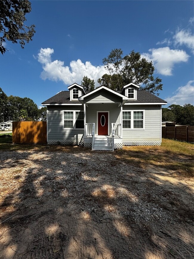 property at 20551 Canterbury Ln