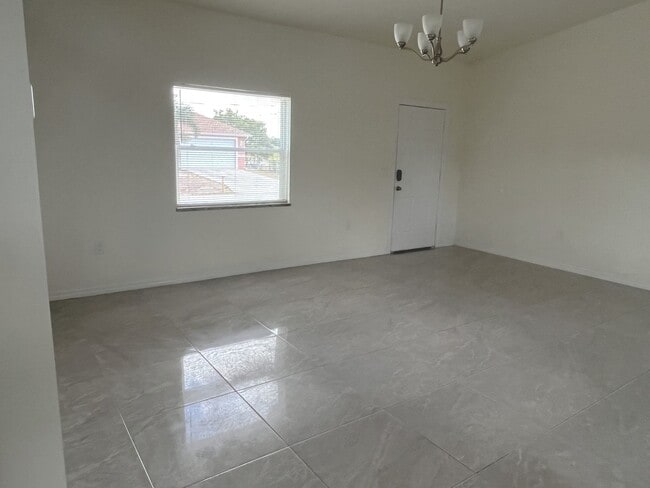 3000 Sunshine Blvd S in Lehigh Acres, FL - Building Photo - Building Photo