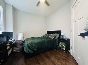 639 W Roscoe St in Chicago, IL - Building Photo - Building Photo