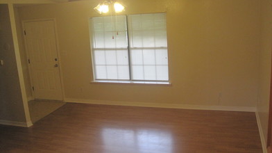 10400 Linwood in Shreveport, LA - Building Photo - Building Photo