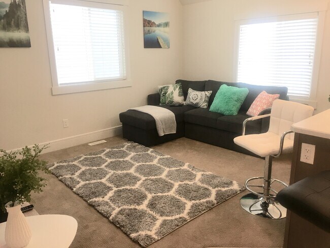 5525 Conestoga St NW in Edmonton, AB - Building Photo - Building Photo