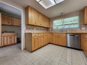 4100 King Arthur Ct in Santa Rosa, CA - Building Photo - Building Photo