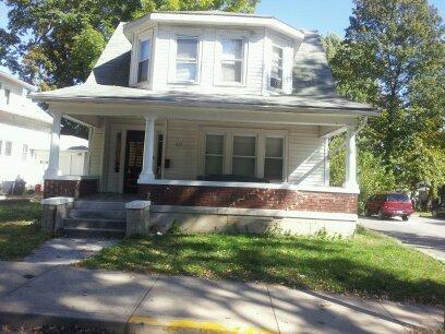 property at 612 N Washington St