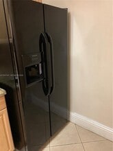 7931 SW 104th St in Miami, FL - Building Photo - Building Photo