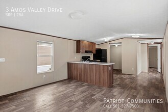 3 Amos Valley Dr in Springfield, IL - Building Photo - Building Photo