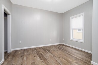176 Blossom St in Fitchburg, MA - Building Photo - Building Photo