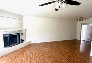 1620 Rock Springs Rd in Escondido, CA - Building Photo - Building Photo