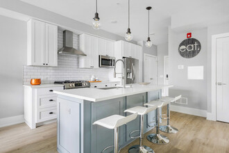 261 Washington Blvd in Oak Park, IL - Building Photo - Building Photo