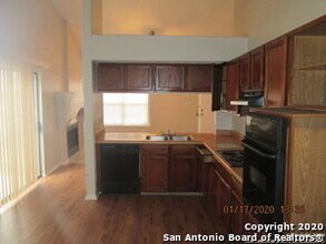 4122 Mystic Sunrise Dr in San Antonio, TX - Building Photo - Building Photo