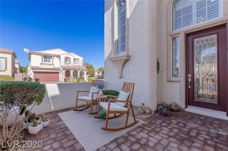 8253 Timely Treasures Ave in Las Vegas, NV - Building Photo - Building Photo