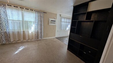 2024 Fillmore St in Hollywood, FL - Building Photo - Building Photo