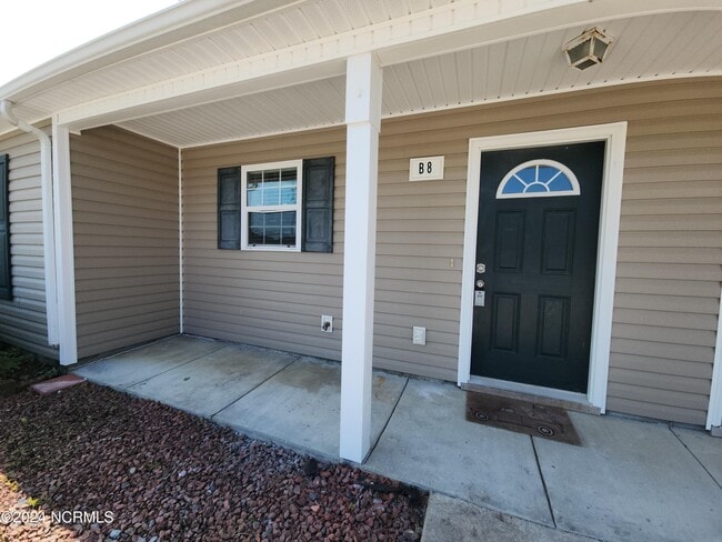 601 Camp Pelletier Rd in Peletier, NC - Building Photo - Building Photo