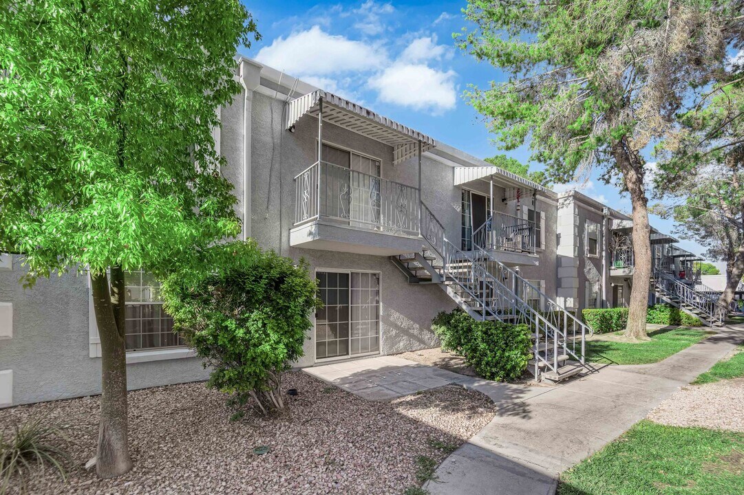 3823-3823 S Maryland Pkwy in Las Vegas, NV - Building Photo