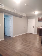 811 Kirkwood Pkwy SW in Cedar Rapids, IA - Building Photo - Building Photo