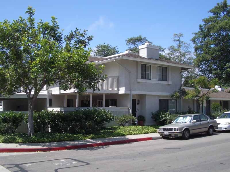 7838 Camino Noguera, Unit PLAYMOR TERRACE WEST in San Diego, CA - Building Photo