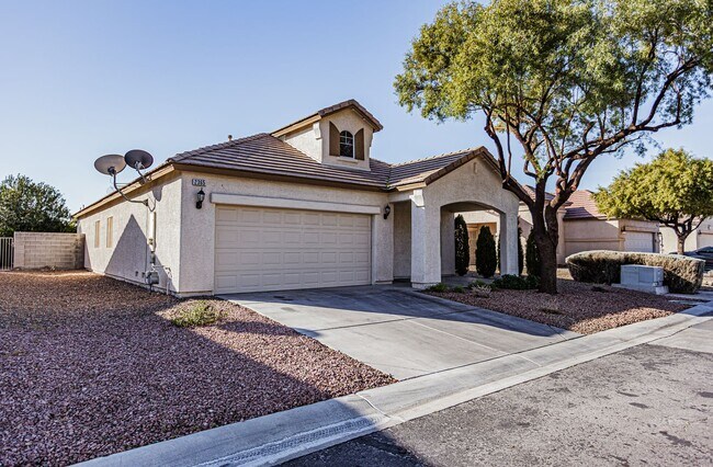 2365 Radiant Beam Ave in Las Vegas, NV - Building Photo - Building Photo