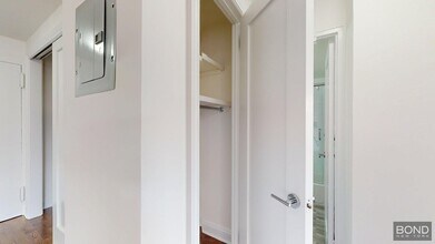 145 E 16th St in New York, NY - Building Photo - Building Photo