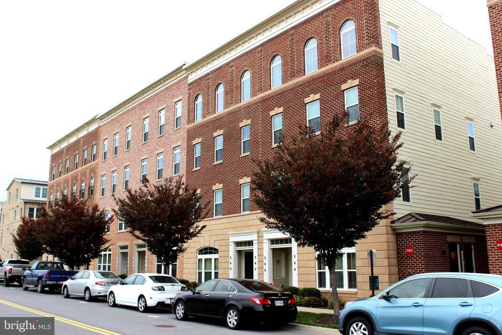 346 Urban Avenue in Gaithersburg, MD - Building Photo
