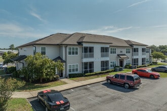 Flats at Maverick Trails in Orange Park, FL - Foto de edificio - Building Photo