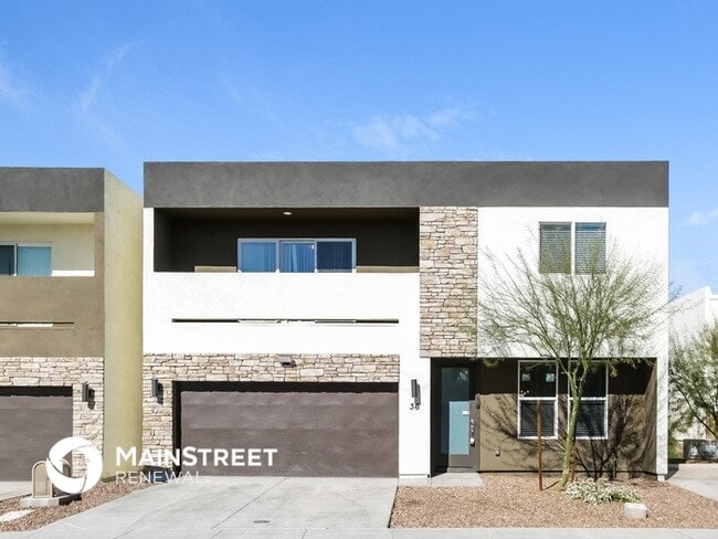 property at 2000 N 36th St