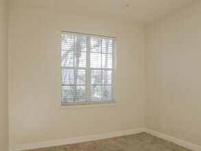 124 Jesup Ln in Jupiter, FL - Foto de edificio - Building Photo