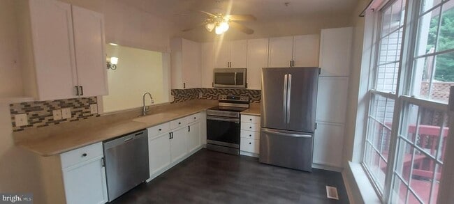 7140 Ladd Cir in Frederick, MD - Building Photo - Building Photo