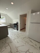 5 Park St, Unit 5 R side in Wanaque, NJ - Building Photo - Building Photo