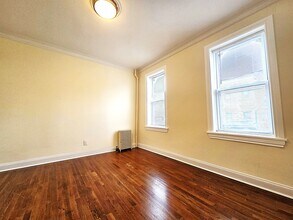 31 MacArthur Ave, Unit 1 in Garfield, NJ - Foto de edificio - Building Photo