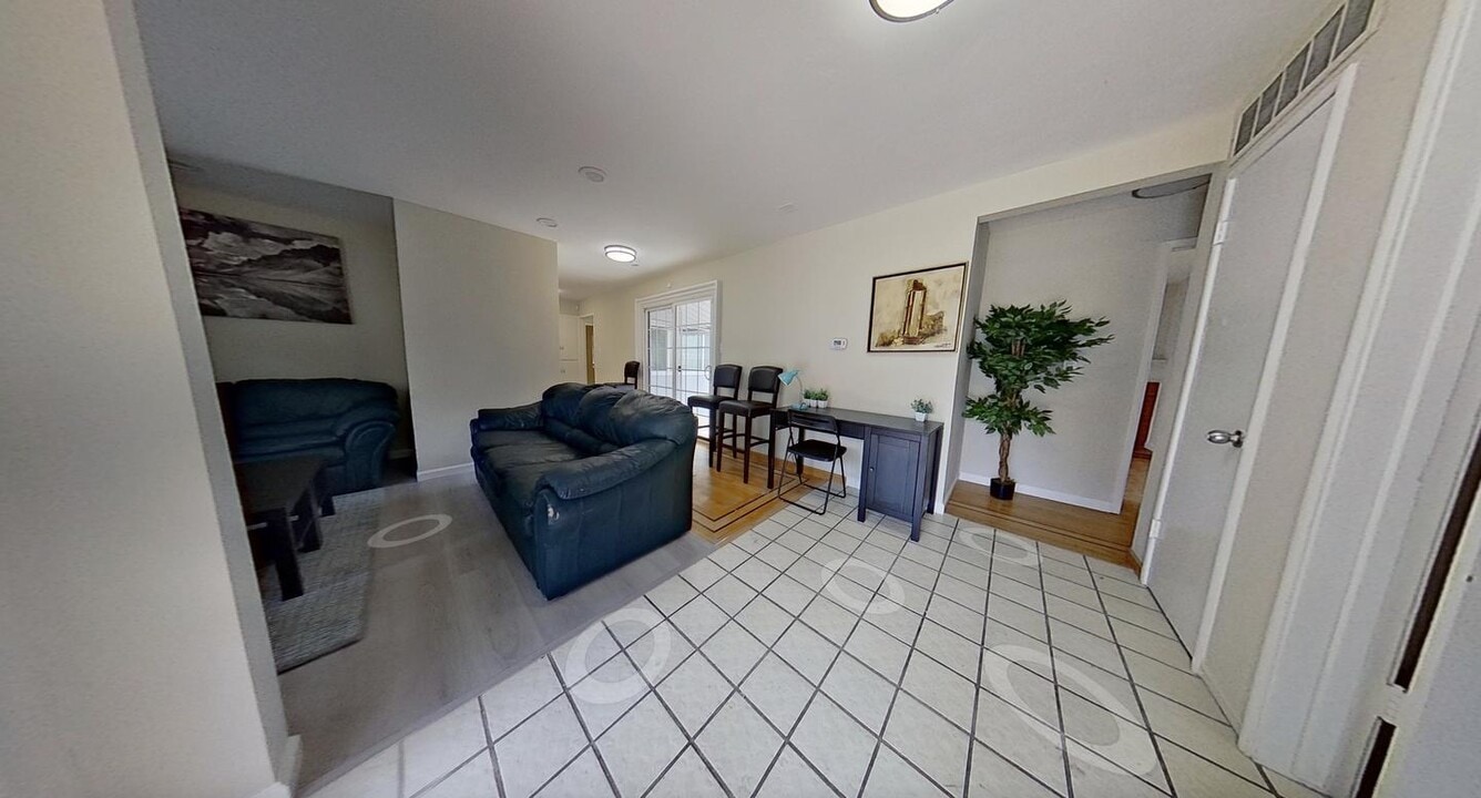22565 Norwood Dr in Hayward, CA - Building Photo