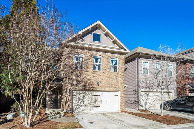 2269 W Village Ln in Smyrna, GA - Building Photo - Building Photo