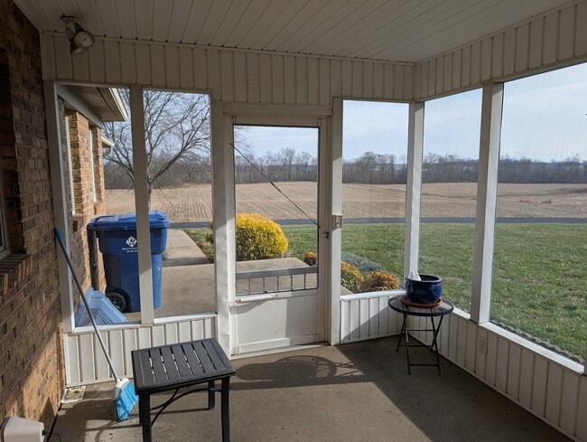 3533 Bengal Rd in Campbellsville, KY - Foto de edificio - Building Photo