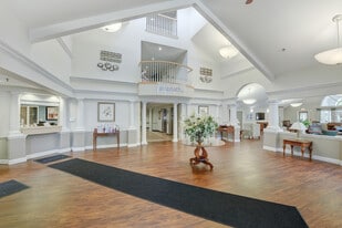 Cascade Village in Sterling, VA - Building Photo